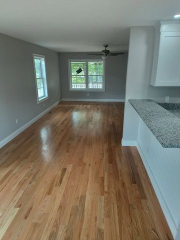 8 Emerald Avenue, Westfield, MA 01085