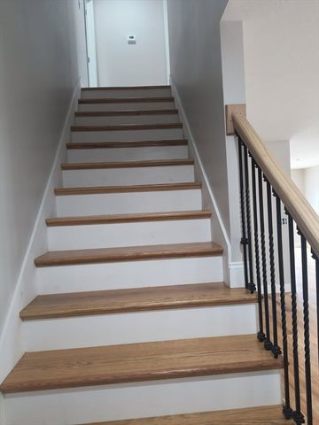 8 Emerald Avenue, Westfield, MA 01085