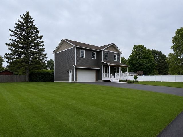 8 Emerald Avenue, Westfield, MA 01085