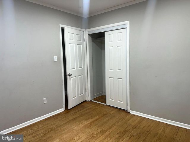 5001 YORKVILLE RD, Temple Hills, MD 20748