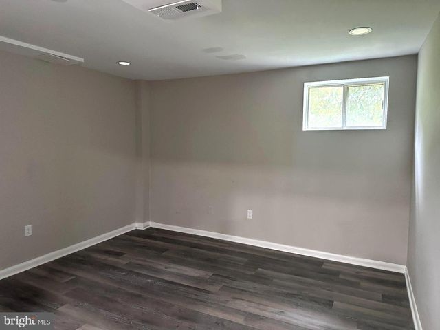 5001 YORKVILLE RD, Temple Hills, MD 20748