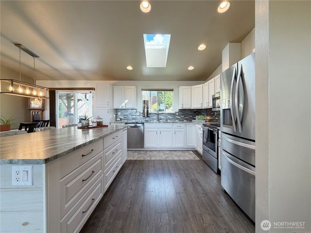 17615 Upland Drive, Arlington, WA 98223