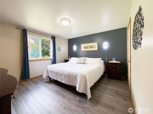 17615 Upland Drive, Arlington, WA 98223