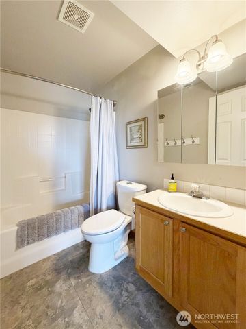 17615 Upland Drive, Arlington, WA 98223