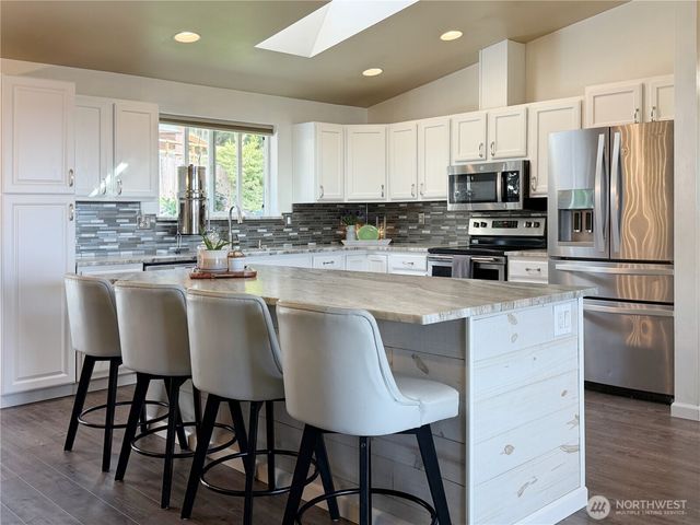 17615 Upland Drive, Arlington, WA 98223