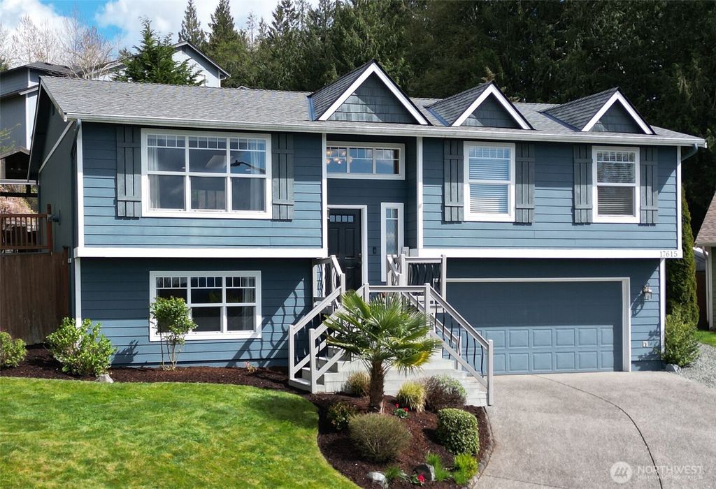 17615 Upland Drive, Arlington, WA 98223
