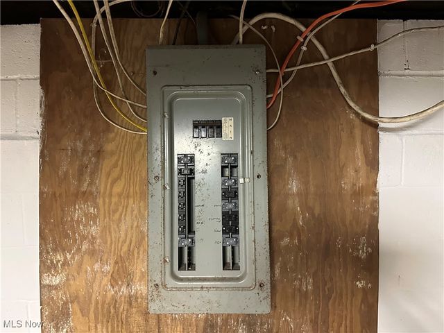 102 Wylie Drive, Short Creek, WV 26058