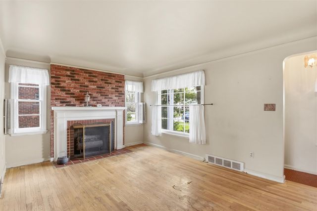 3101 Woodside Street, Dearborn, MI 48124