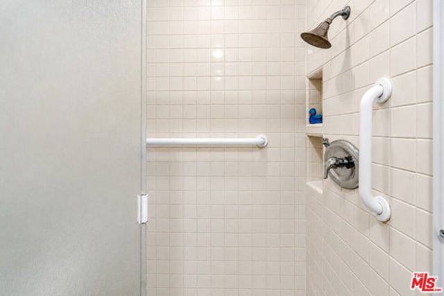 14923 Moorpark Street 101, Sherman Oaks, CA 91403
