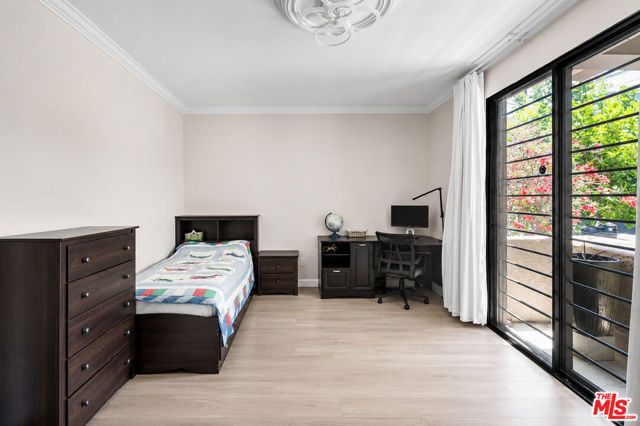14923 Moorpark Street 101, Sherman Oaks, CA 91403