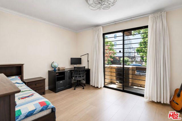 14923 Moorpark Street 101, Sherman Oaks, CA 91403