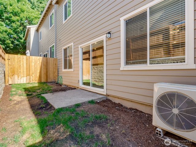 2006 NE 100 Circle, Vancouver, WA 98686