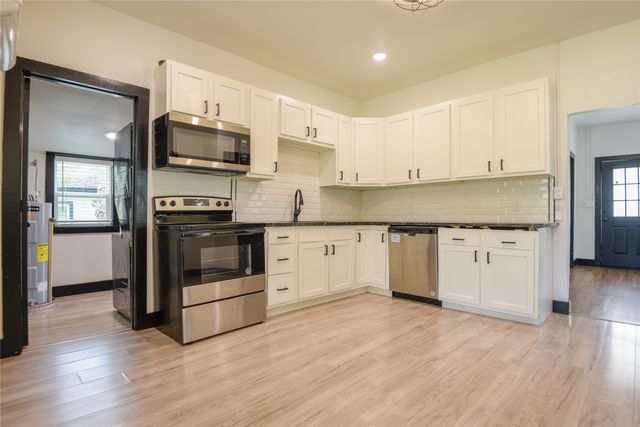 1281 Swan Street, Stephenville, TX 76401