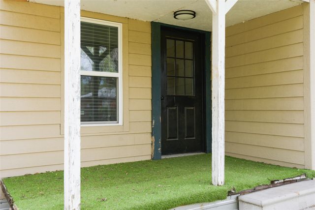 1281 Swan Street, Stephenville, TX 76401