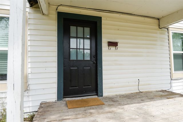 1281 Swan Street, Stephenville, TX 76401