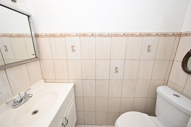 40-29 216th Street, Bayside, NY 11361