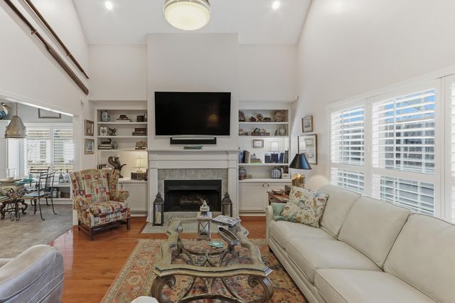 438 MCELROY RD, Memphis, TN 38120