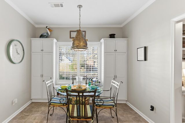 438 MCELROY RD, Memphis, TN 38120