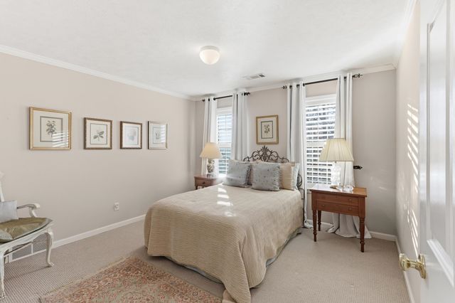 438 MCELROY RD, Memphis, TN 38120