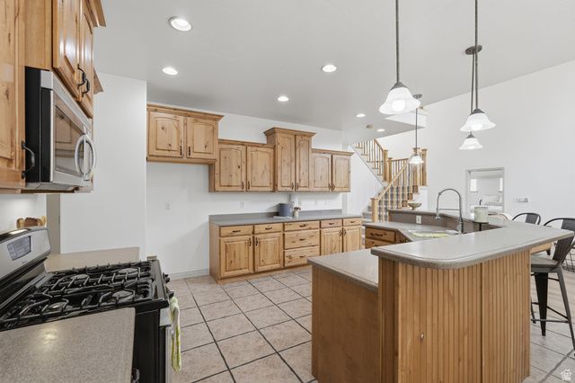 2382 W STONEHAVEN LOOP, Lehi, UT 84043