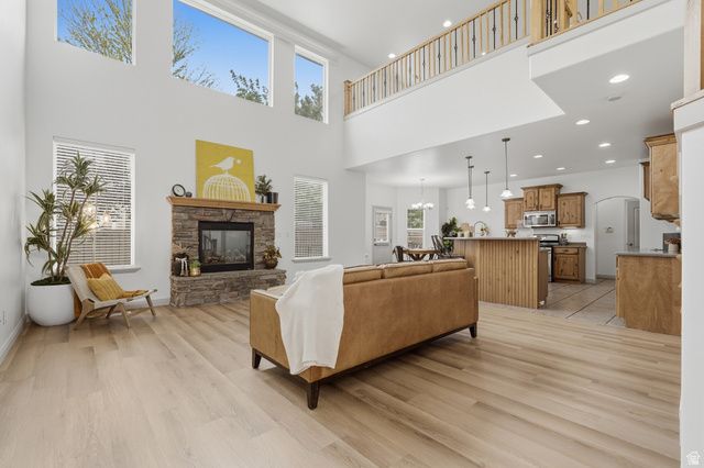 2382 W STONEHAVEN LOOP, Lehi, UT 84043