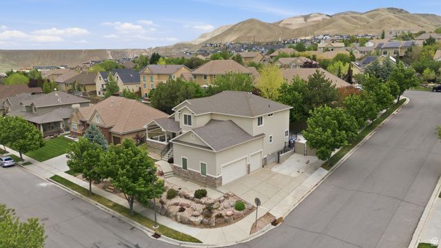 2382 W STONEHAVEN LOOP, Lehi, UT 84043