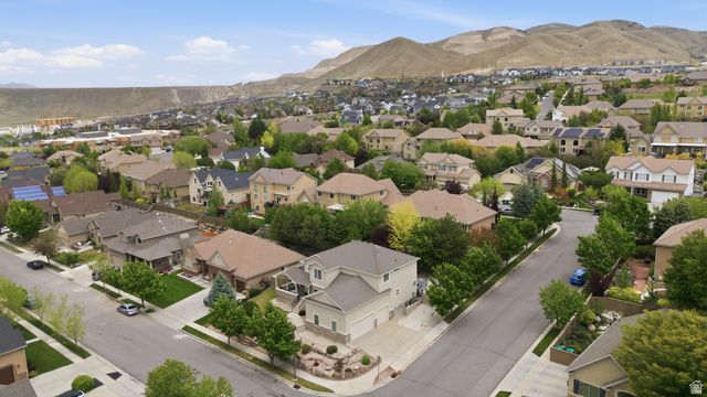 2382 W STONEHAVEN LOOP, Lehi, UT 84043
