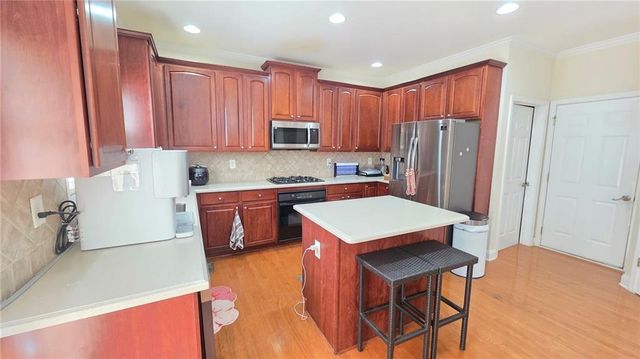 4060 Suwanee Bend Drive, Suwanee, GA 30024