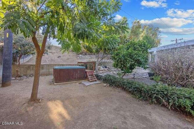 807 Talbert Avenue, Simi Valley, CA 93065