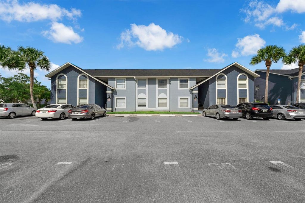 4214 PERSHING POINTE PLACE 6, Orlando, FL 32822