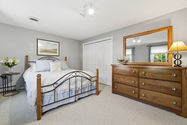30 Princess Pine Circle, Taunton, MA 02780