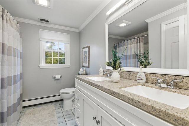 30 Princess Pine Circle, Taunton, MA 02780