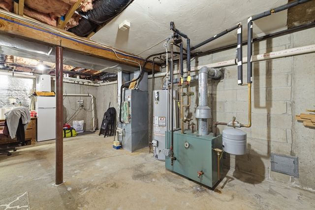 30 Princess Pine Circle, Taunton, MA 02780
