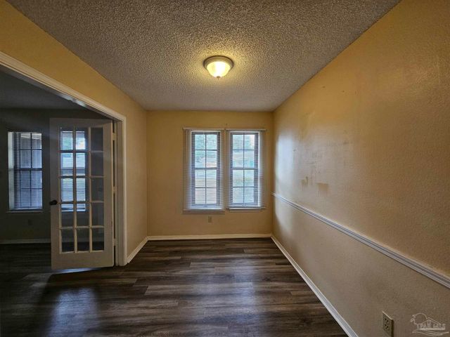 4417 Eastpointe Dr, Pensacola, FL 32514