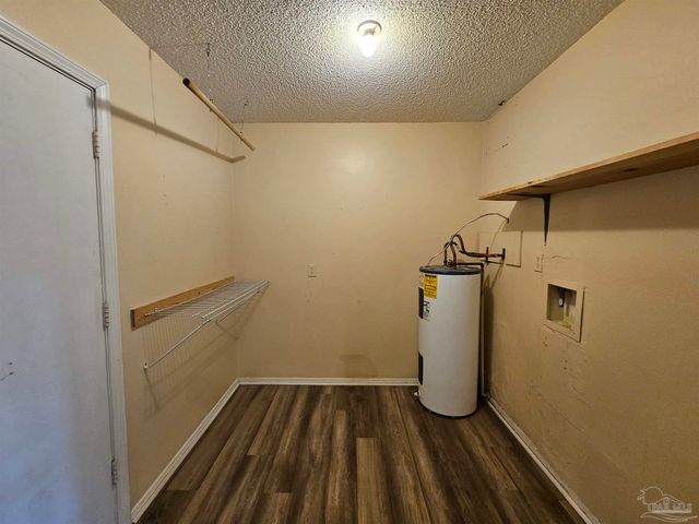 4417 Eastpointe Dr, Pensacola, FL 32514