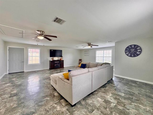 112 Ethan Street, Houma, LA 70363