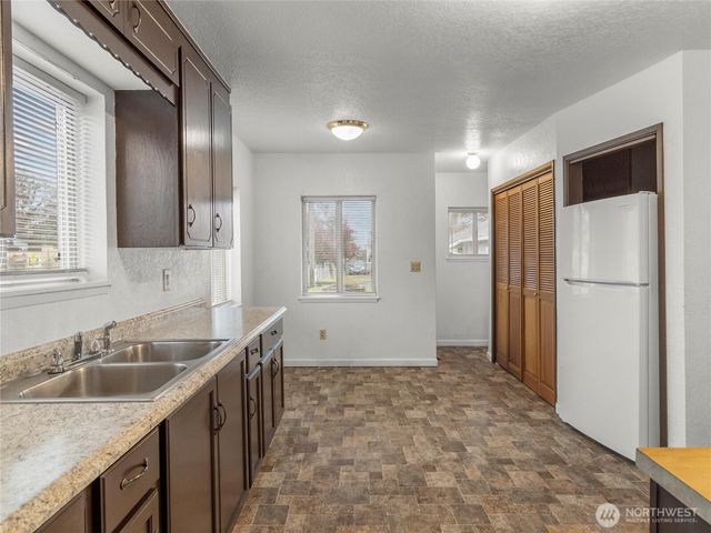 5428 S Cedar St, Tacoma, WA 98409