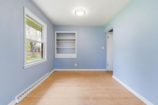 10101 Beechwood AVENUE, Milwaukee, WI 53224