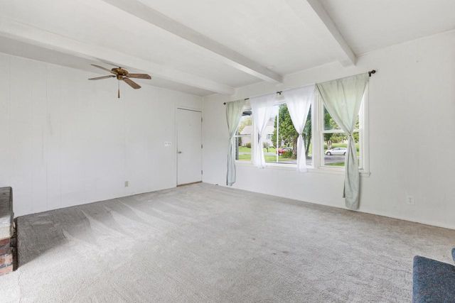 10101 Beechwood AVENUE, Milwaukee, WI 53224