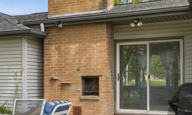 10101 Beechwood AVENUE, Milwaukee, WI 53224