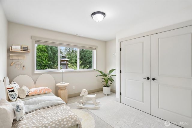 15831 SE 43rd Place, Bellevue, WA 98006