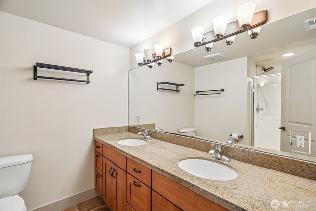 15831 SE 43rd Place, Bellevue, WA 98006