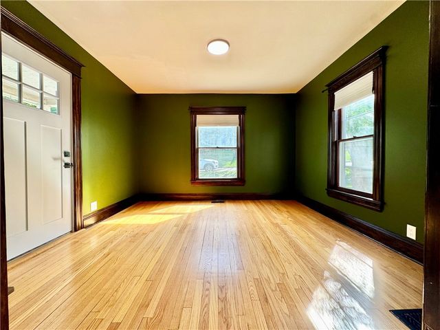 239 West 1st Street, Corning City, NY 14830