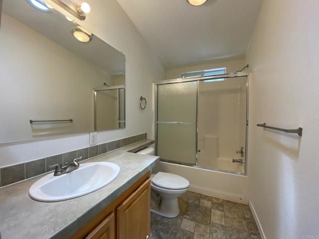 1285 E Washington Avenue 20, El Cajon, CA 92019