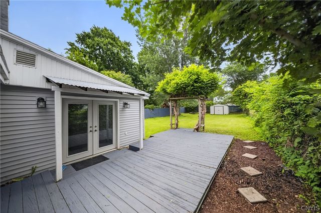 14 Varick Street, Oswego, NY 13126