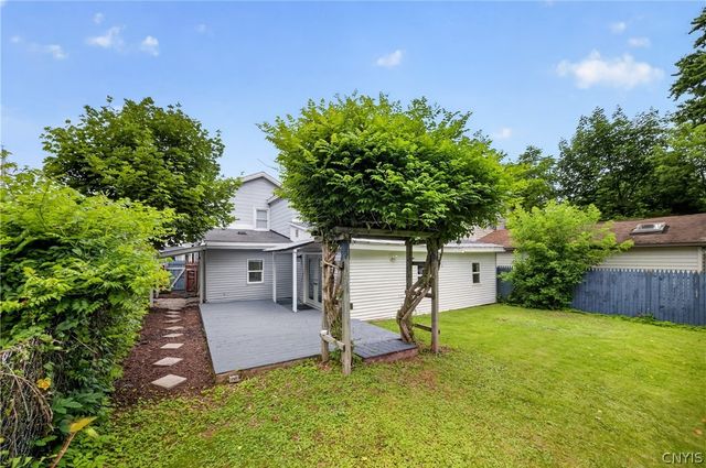14 Varick Street, Oswego, NY 13126