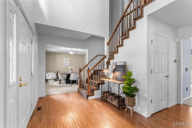 360 Huntleigh Manor Drive, St Charles, MO 63303