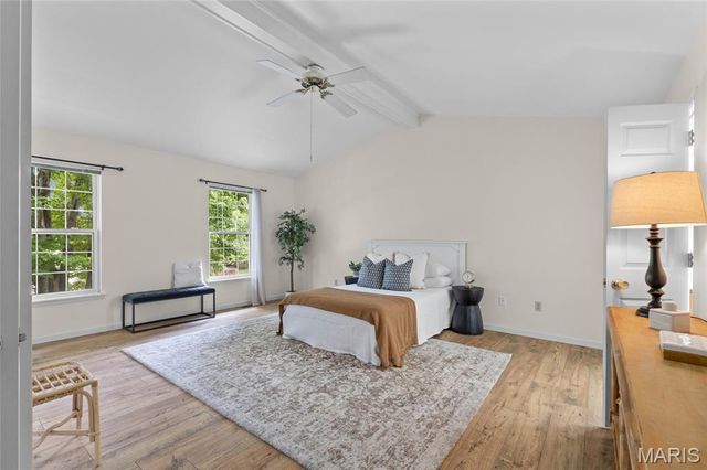 360 Huntleigh Manor Drive, St Charles, MO 63303
