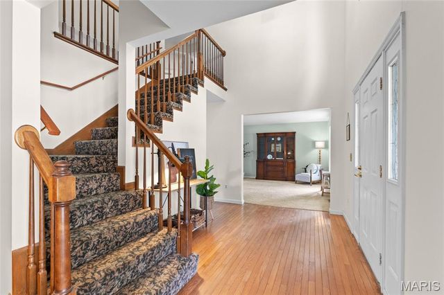 360 Huntleigh Manor Drive, St Charles, MO 63303