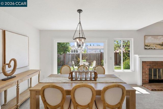 20057 Rawhide Way, Castro Valley, CA 94552